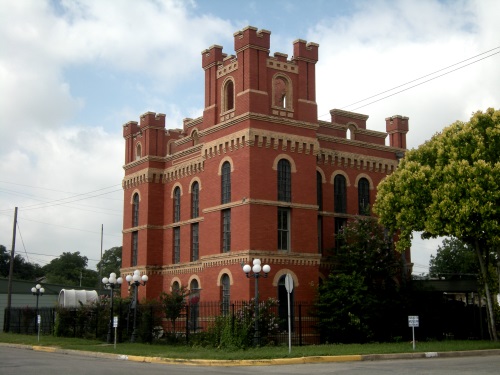 The castellated old jail at Brady