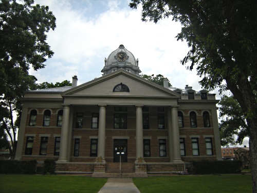 Mason County courthouse, the south entrance
